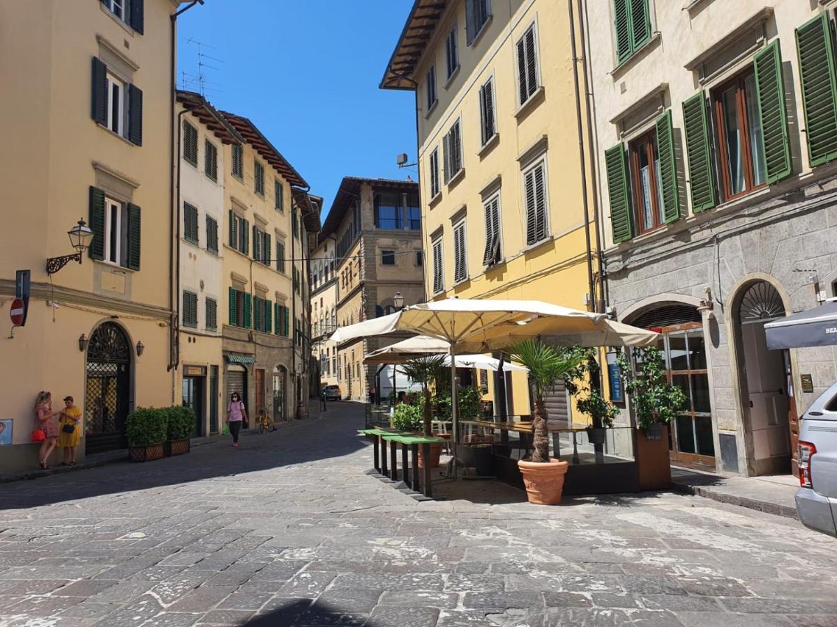 Niccolo Terrace *