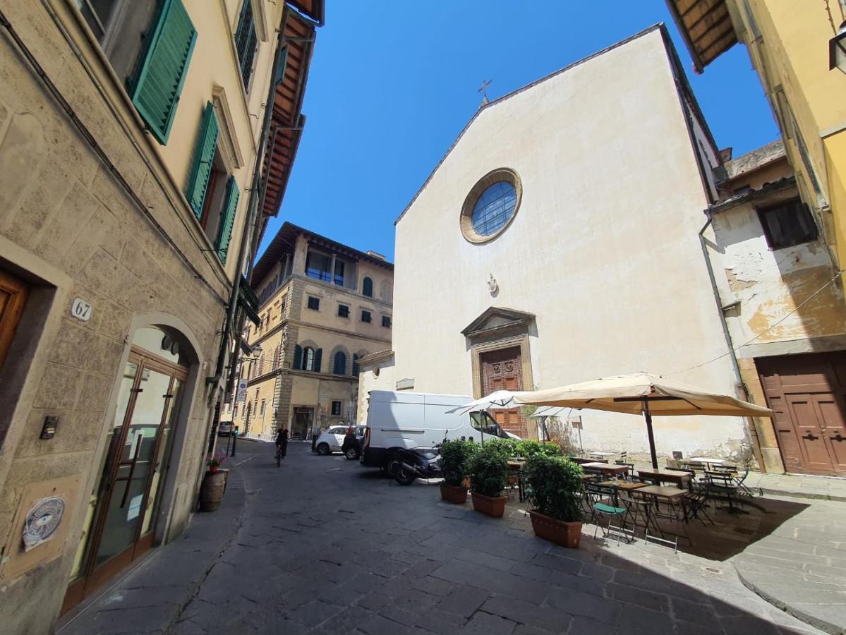 Niccolo Terrace